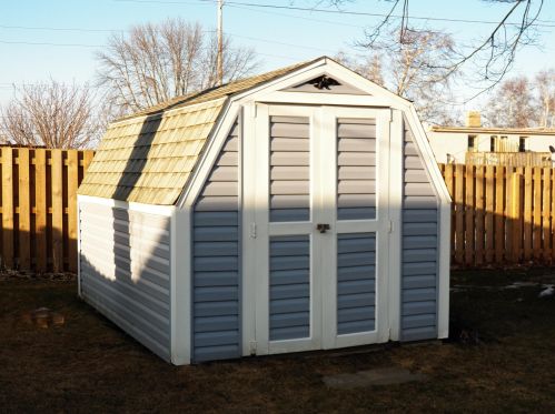 1622 Jackson St, Manitowoc WI 54220-6463 exterior