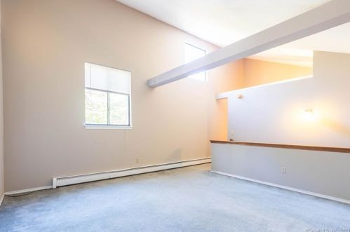 7 Talcott Forest Rd, Farmington CT 06032-3580 exterior