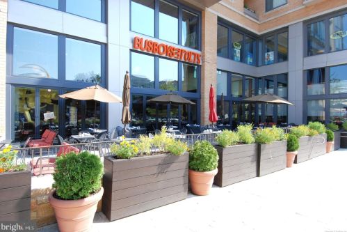 475 K St, Washington DC  20001-5252 exterior