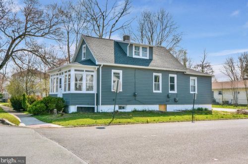 57 Crescent Ave, Trenton, NJ 08638-2124