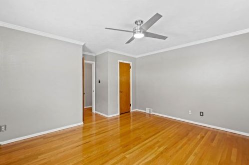 841 Macarthur Dr, Pittsburgh PA 15228-1703 exterior