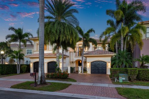 17894 Monte Vis Dr, Boca Raton FL 33496-1057 exterior