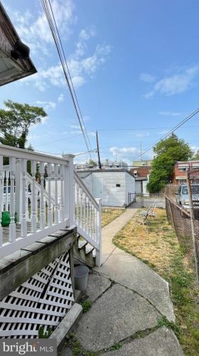 1414 Broad St, Trenton NJ 08610-6036 exterior