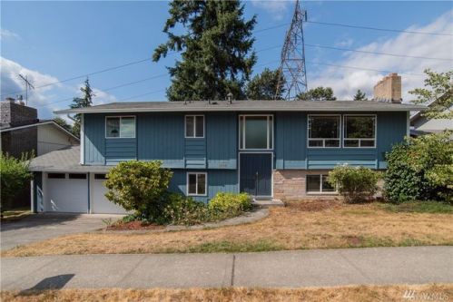 1900 16th Pl, Seattle, WA 98055-3723
