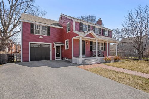 23 Neal St, Portland, ME 04102-3505