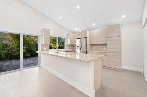 4199 5th Ave, Boca Raton FL  33431-4660 exterior