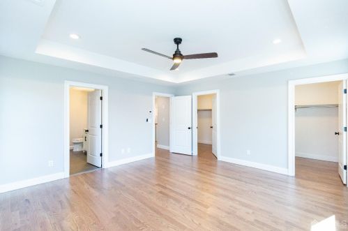 68 Prospect Ave, Edison NJ  08817-3744 exterior