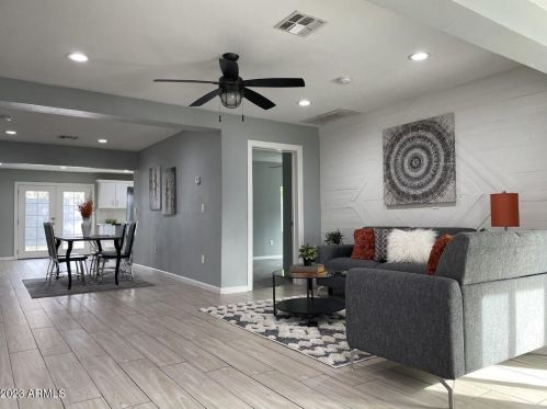 504 Alice Ave, Phoenix AZ  85020-3161 exterior