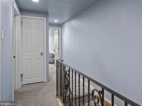 3330 Cottman Ave, Philadelphia PA 19149-1601 exterior