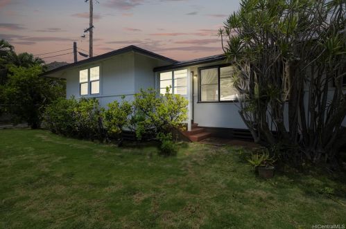 259 Kuliouou Rd, Honolulu HI 96821-2261 exterior