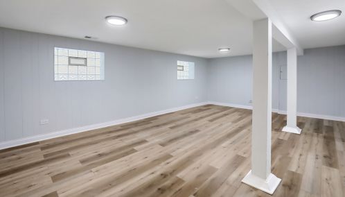 11347 Parnell Ave, Chicago IL 60628-7440 exterior