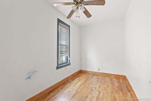 1522 71 Pl, Chicago IL 60629-4340 exterior