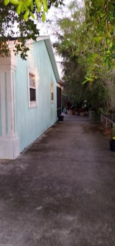 5358 Gilchrist St, Naples FL 34113-7808 exterior