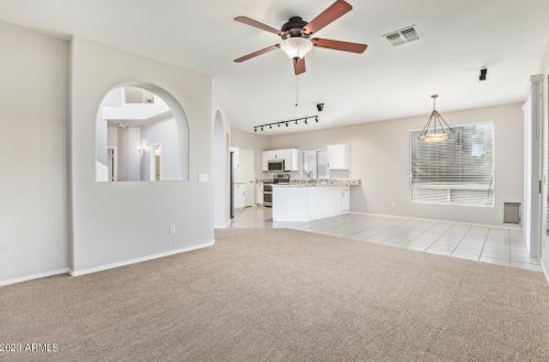 19806 15 Pl, Phoenix AZ 85024-3648 exterior