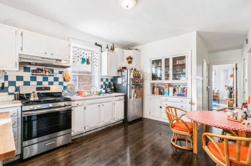 3115 Davlin Ct, Chicago IL  60618-6508 exterior