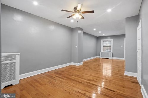 5825 Lawrence St, Philadelphia PA  19120-1859 exterior