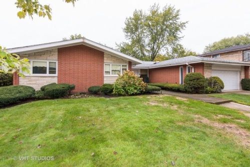 6708 Kedvale Ave, Chicago, IL 60629-5709