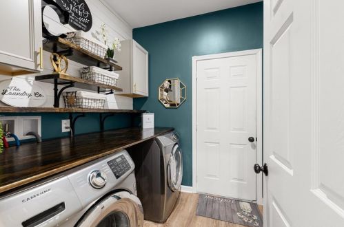 5523 Stone Trce, Gainesville GA 30504-8149 exterior