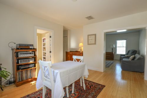 5 Perkins St, Concord NH 03301-4520 exterior