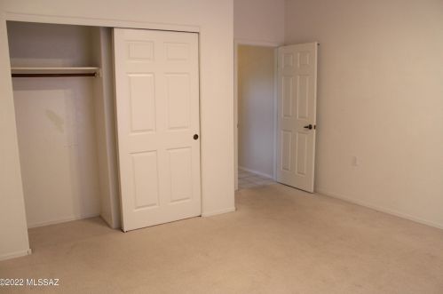 1401 Abrego Dr, Green Valley AZ 85614-3640 exterior