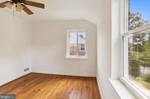 7309 16 Ave, Silver Spring MD 20912-7043 exterior