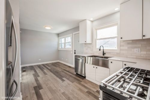 1315 89 St, Chicago IL 60617-3815 exterior