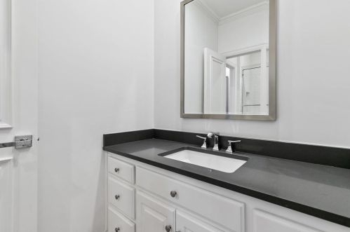 2853 Fondren Dr, Dallas TX 75205-1911 exterior