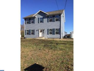 1906 Washington St, Riverton, NJ 08077-2839