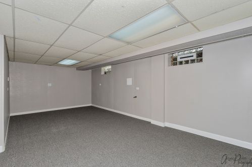 2220 Jackson St, Waukegan IL 60085-7354 exterior