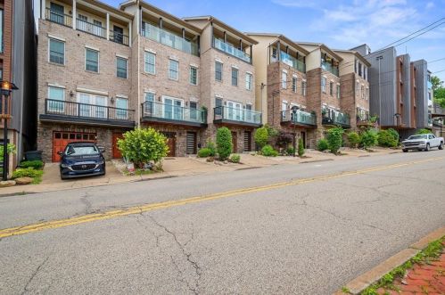 1938 Josephine St, Pittsburgh, PA 15203-2063