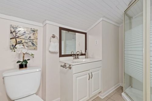 2128 Mobile Ave, Chicago IL 60634-1547 exterior