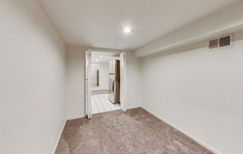 3414 Damen Ave, Chicago IL 60608-6835 exterior