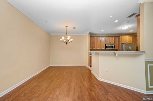 1203 Gatherings Dr, Paterson NJ 07508-1379 exterior