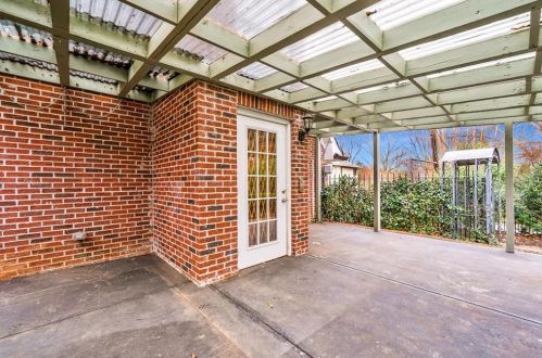 824 Briarcliff Pl, Atlanta GA 30306-3902 exterior