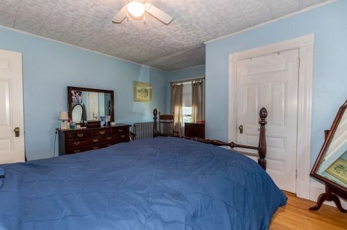 104 Winthrop St, Taunton MA 02780-4162 exterior