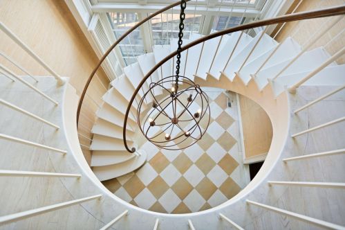 188 Round Hl Rd, Greenwich CT 06831-3301 exterior