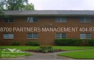 1834 John Calvin Ave, Atlanta GA  30337-2622 exterior