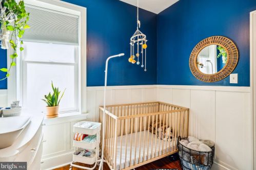 240 Fairmount Ave, Philadelphia PA  19123-2928 exterior