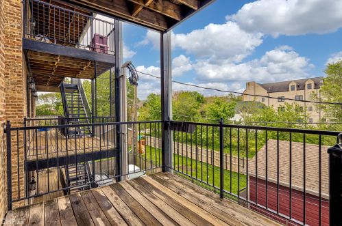 1363 64th St, Chicago IL 60637-3871 exterior