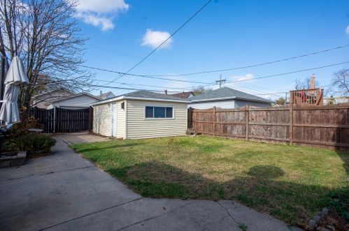 2238 73rd Ave, Chicago IL  60707-2732 exterior