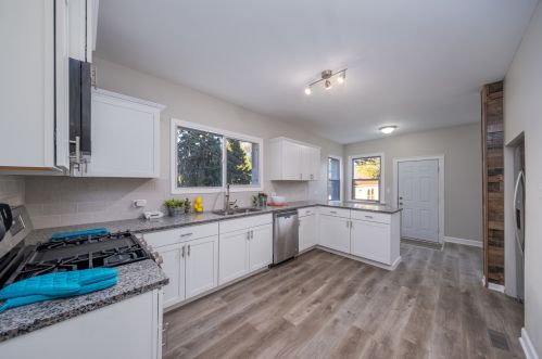 715 92nd St, Chicago IL  60619-7603 exterior