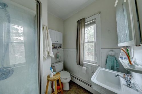 141 Governor St, Providence RI 02906-3058 exterior