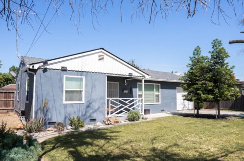 1225 Rose St, Turlock CA  95380-5539 exterior