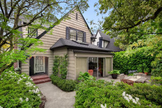 3543 46th Ave, Seattle WA  98105-5324 exterior