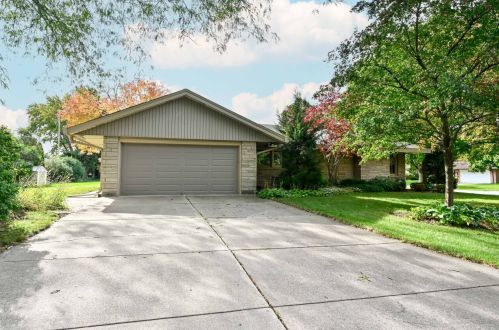 1272 117, Milwaukee WI 53226-3222 exterior