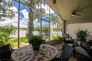 8649 Manassas Rd, Tampa FL  33635-1605 exterior