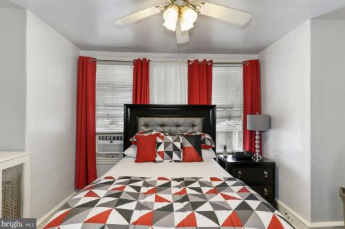 5815 Addison St, Philadelphia PA 19143-1204 exterior