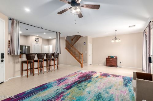 2853 Dunbar Dr, Phoenix AZ  85042-6075 exterior