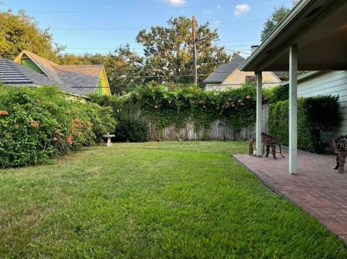 4665 Belclaire Ave, Dallas, TX 75209-6003