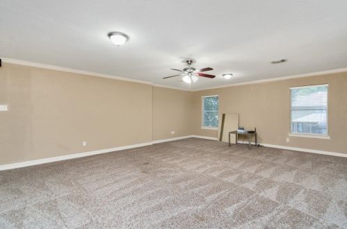 5723 Kiowa Timbers Dr, Humble TX 77346-1929 exterior